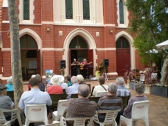 Concert on the forecourt at Ross
